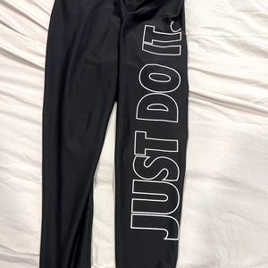XL Nike Just Do It Leggings